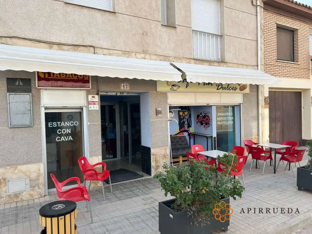 Commercial properties for sale in La Zaida  with Air Conditioner and Furnished