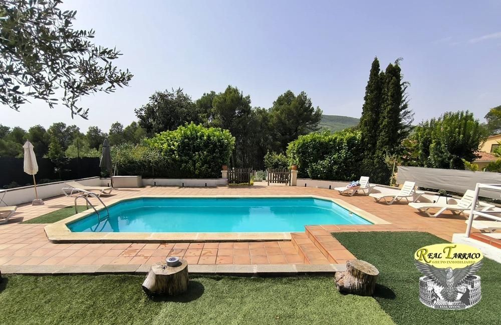 Swimming pool of House or chalet for sale in Pontils  with Heating, Private garden and Swimming Pool