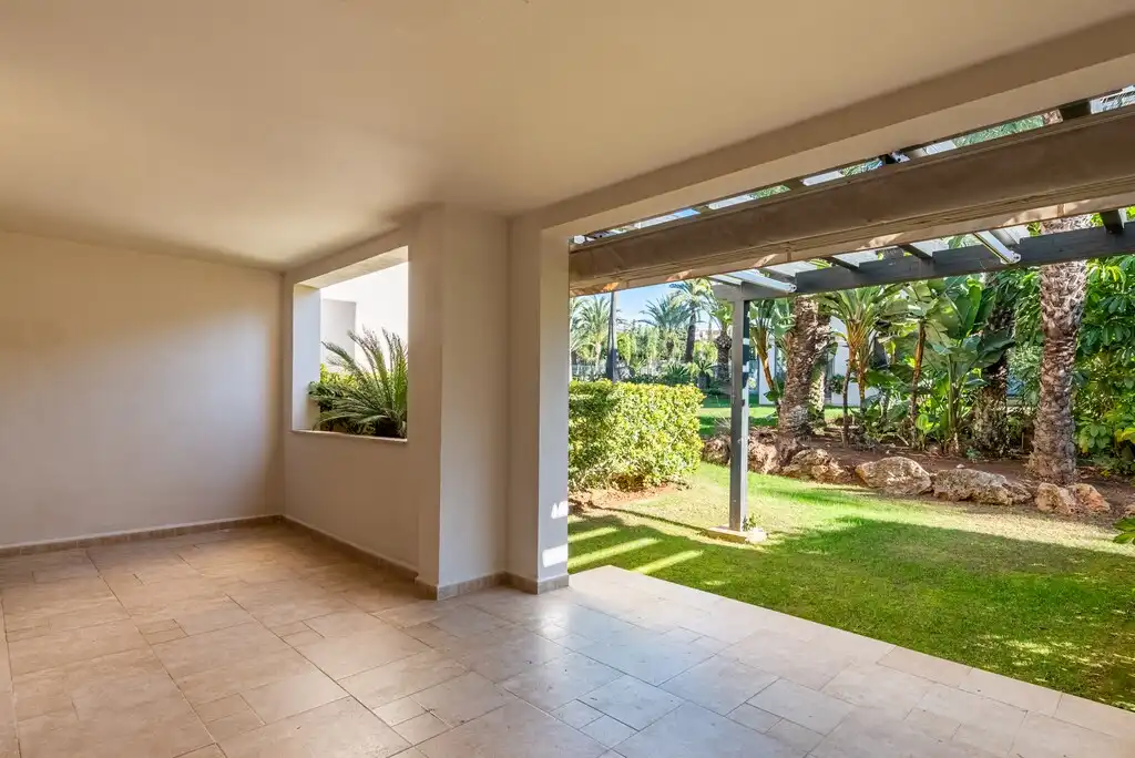 Terrassa de Apartament en venda en Marbella amb Aire condicionat, Calefacció i Terrassa
