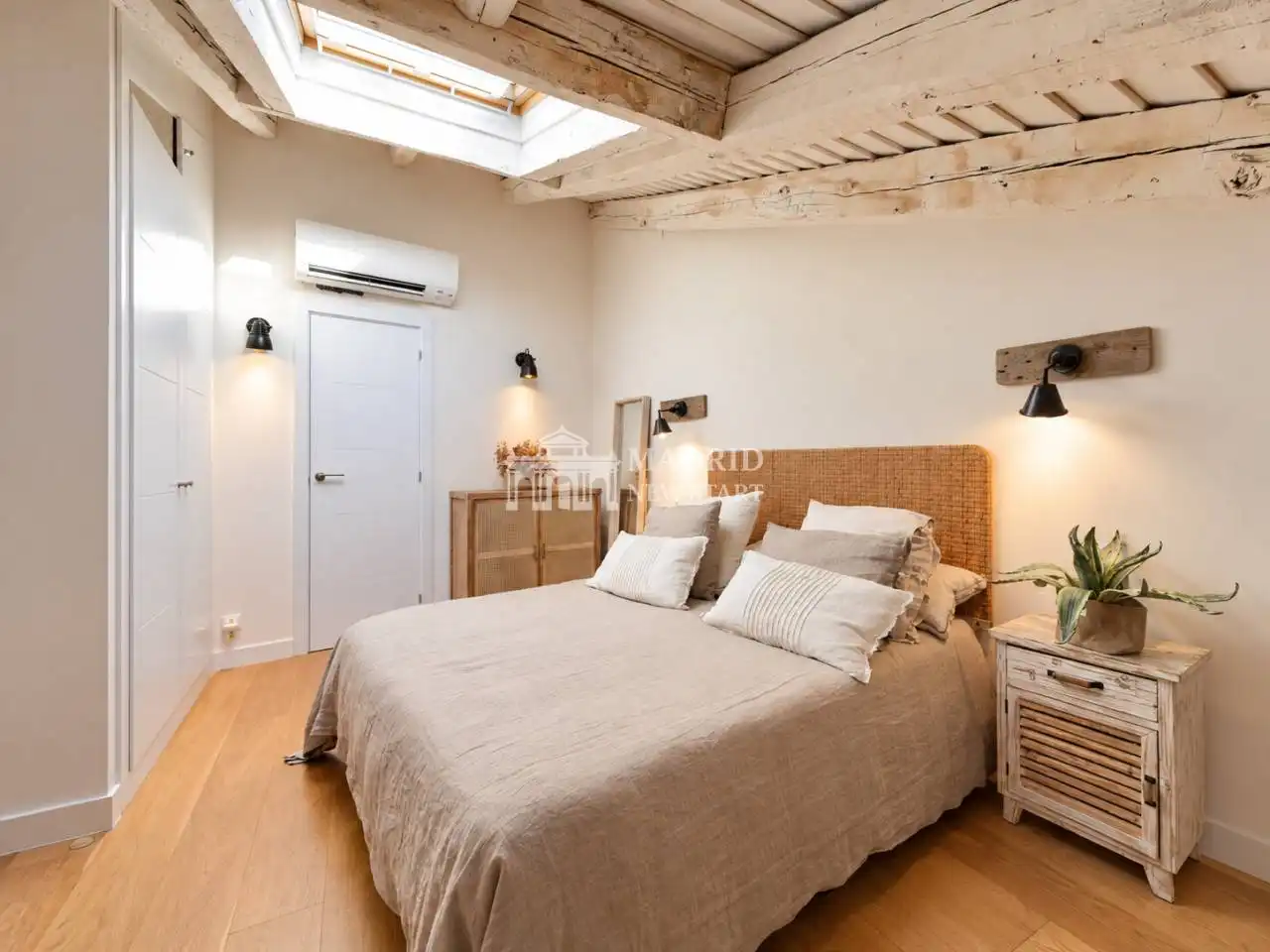 Duplex con terrazza in affitto a Calle Conde Duque, imagen 29