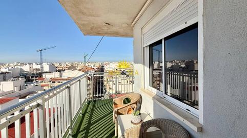 Photo 3 of Flat to rent in Las Piscinas Naturales, Torrevieja