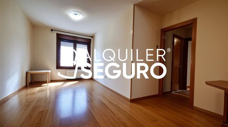 Schlafzimmer von Wohnung miete in Torrecaballeros mit Heizung und Abstellraum