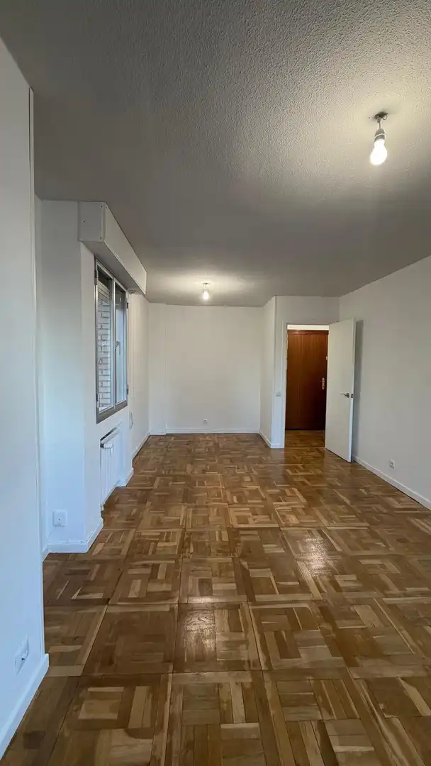 Schlafzimmer von Wohnung zur Miete in Fuencarral - El Pardo