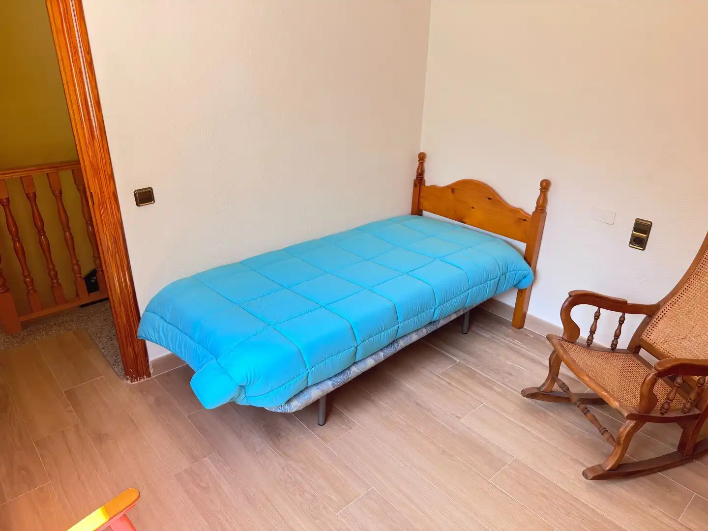 Schlafzimmer von Einfamilien-Reihenhaus zum Verkauf in Roquetas de Mar mit Klimaanlage