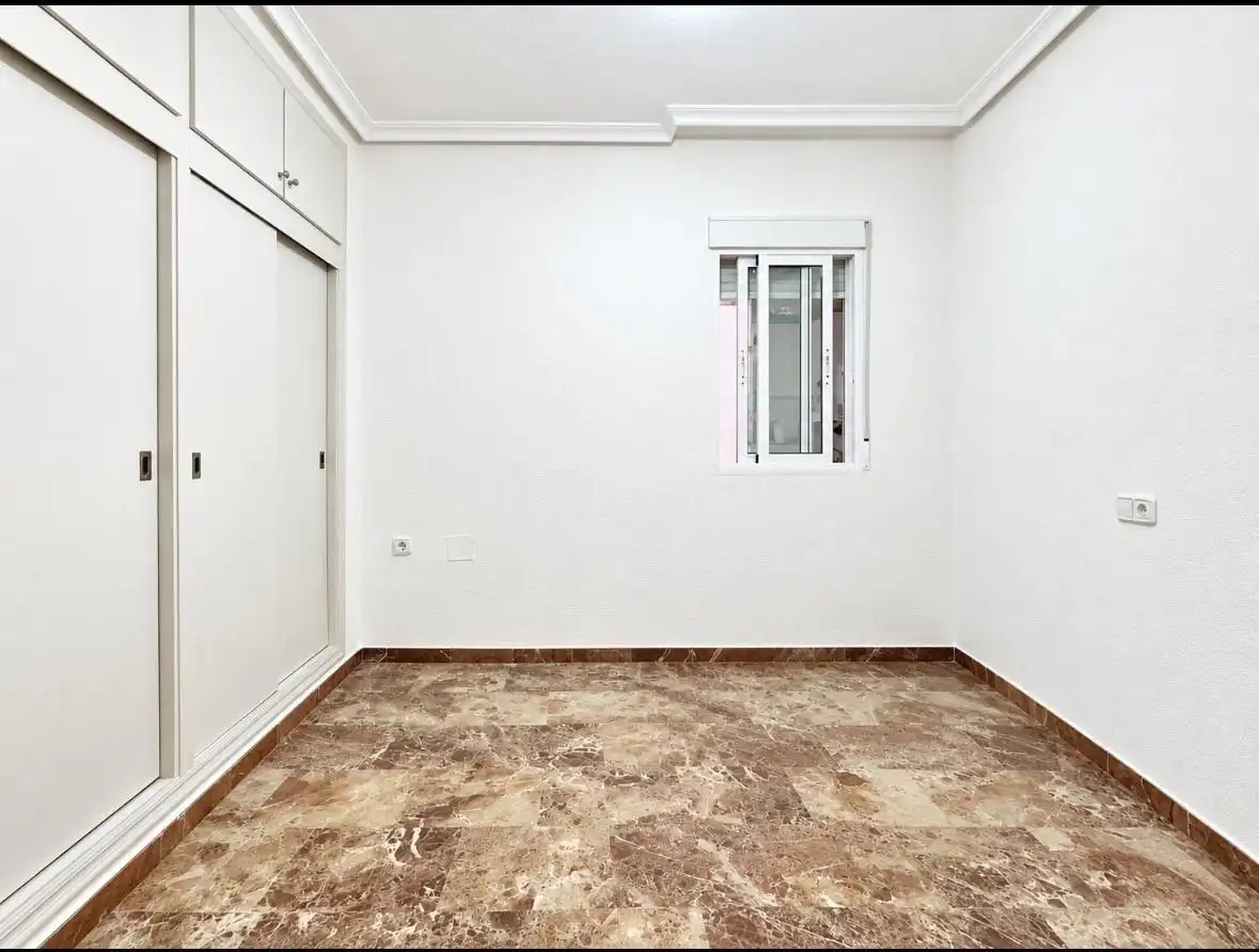 Wohnung mit Aufzug zum Verkauf in Calle del Monseñor Espinosa, imagen 13