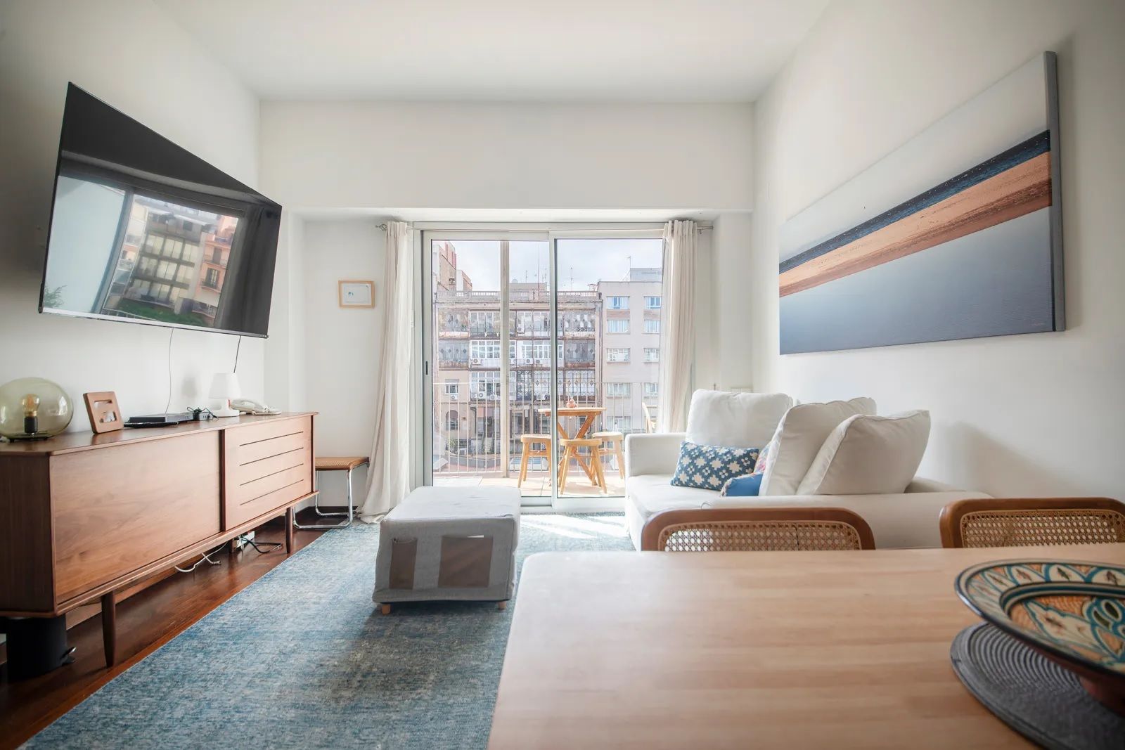 Living room of Apartment for sale in  Barcelona Capital  with Air Conditioner, Heating and Oven