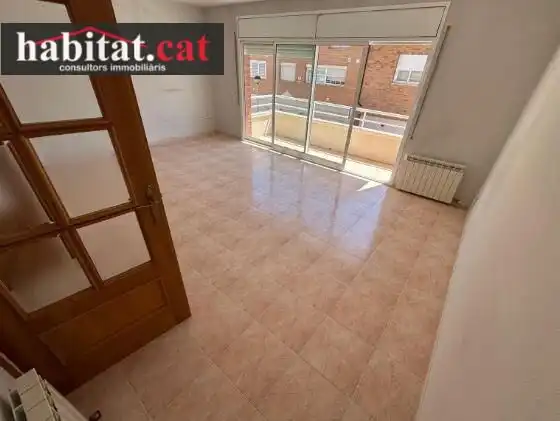 Casa adosada en venta en Molí de Vent