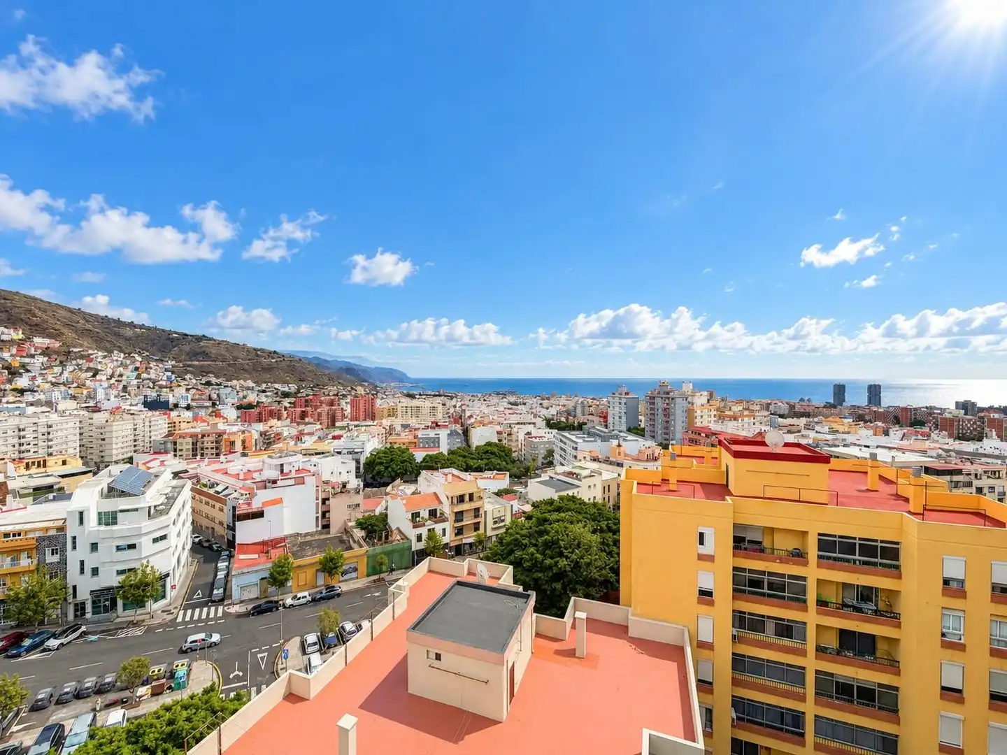 Vista exterior de Piso en venta en Santa Cruz de Tenerife con Terraza y Balcón