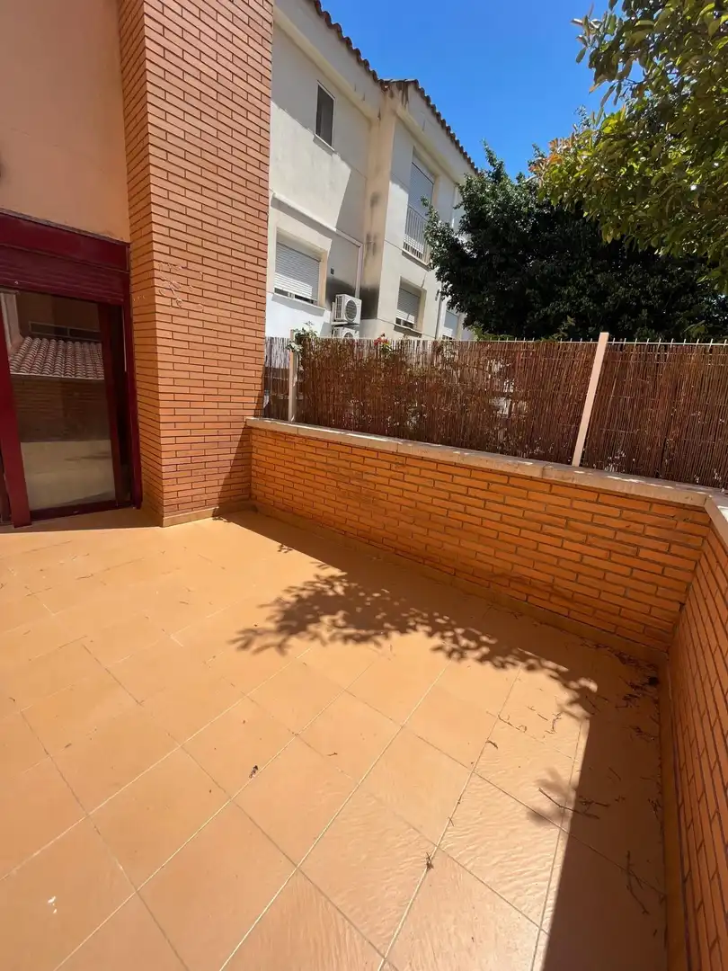 Terrasse von Erdgeschoss zum Verkauf in Tortosa mit Terrasse und Alarm