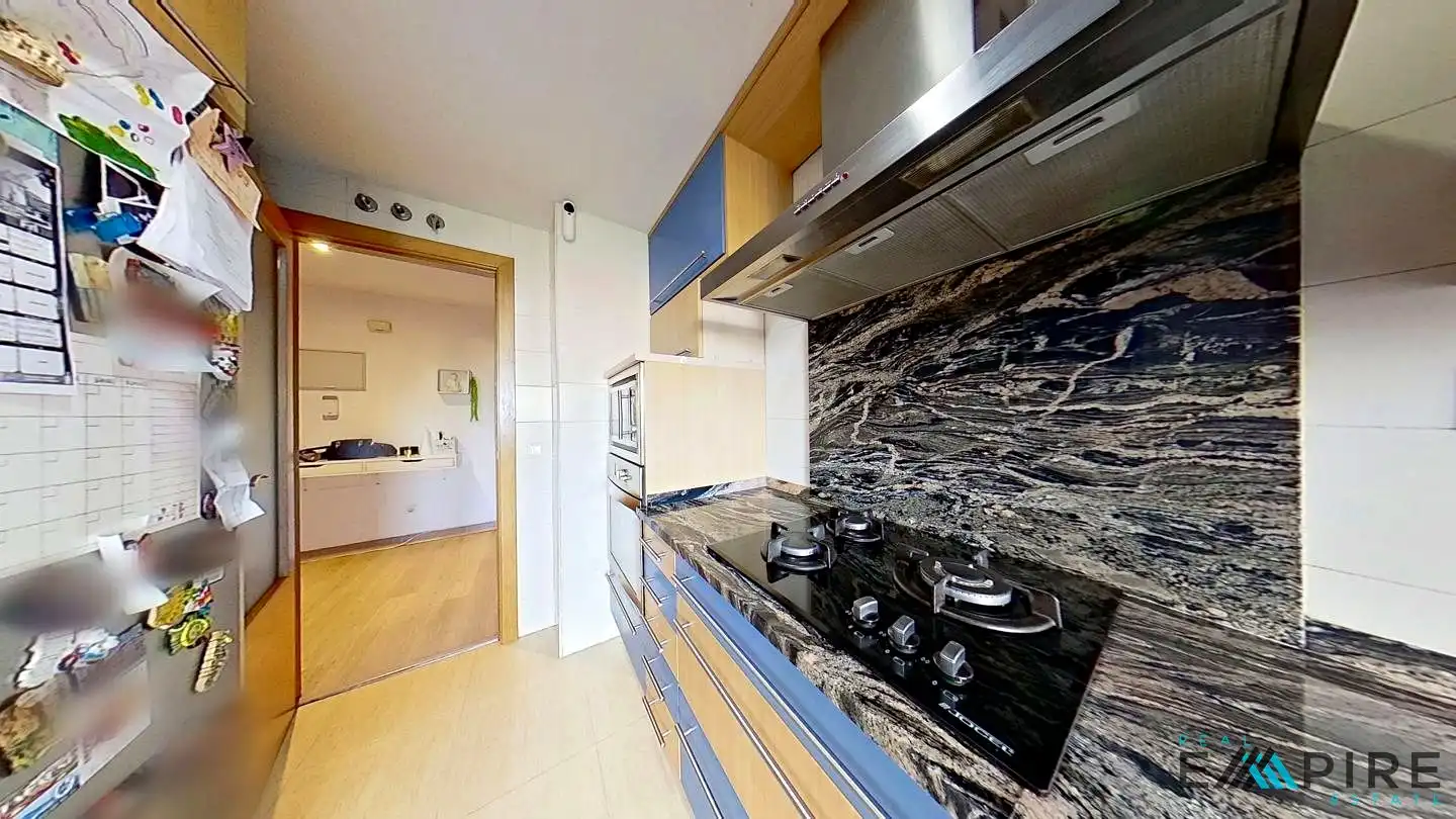 Cocina de Planta baja en venta en Parla Este