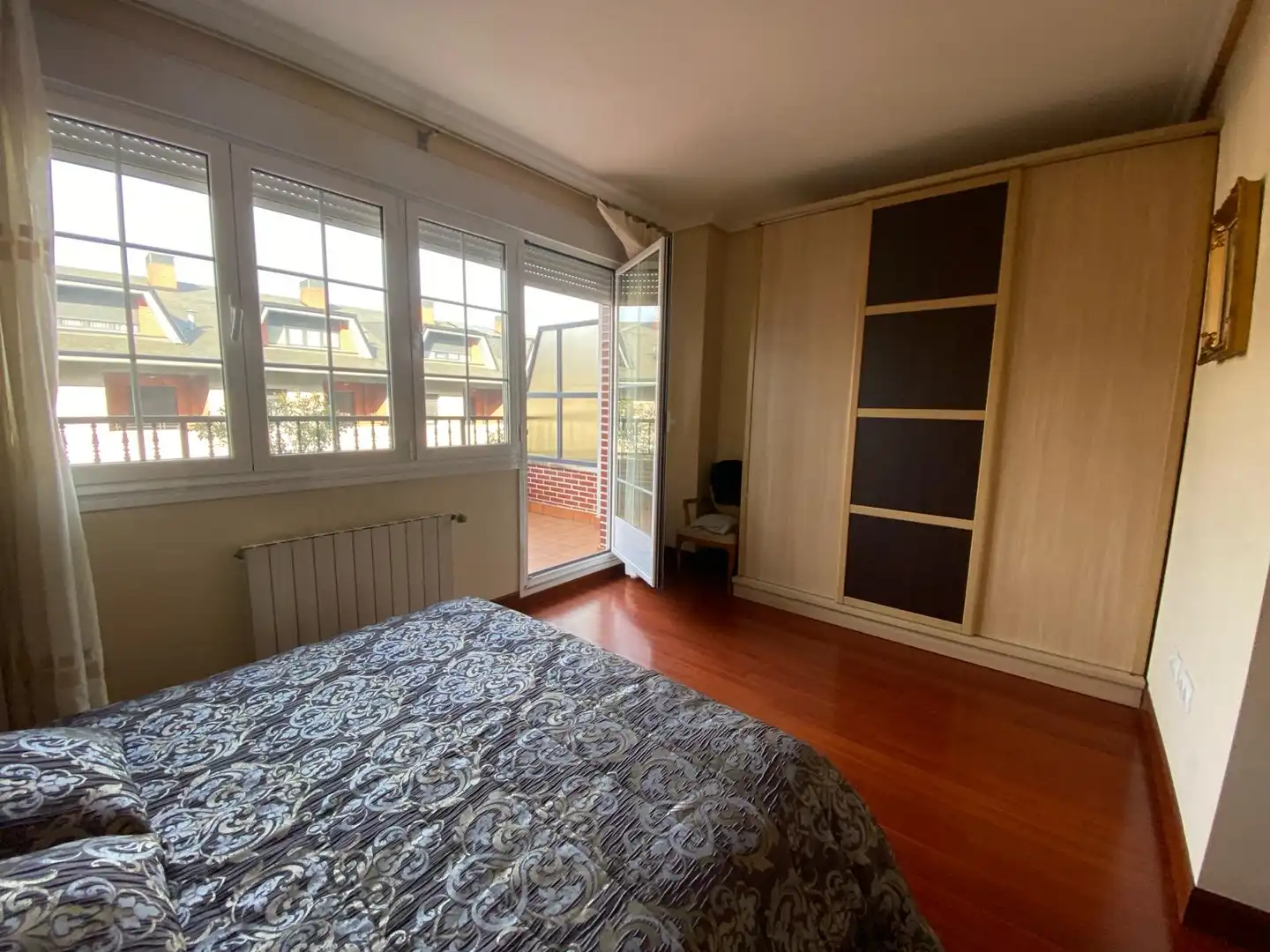 Habitación de Casa adosada en venta en Durango con Calefacción, Jardín privado y Parquet