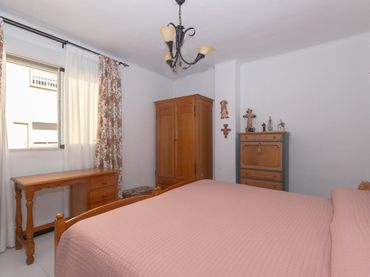 Piso con ascensor en venta en FERNAN NUÑEZ