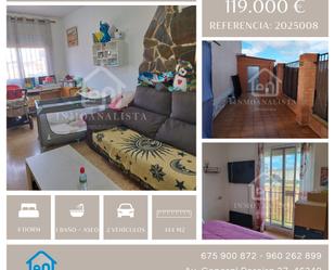 Living room of Single-family semi-detached for sale in Camporrobles  with Heating, Terrace and Storage room