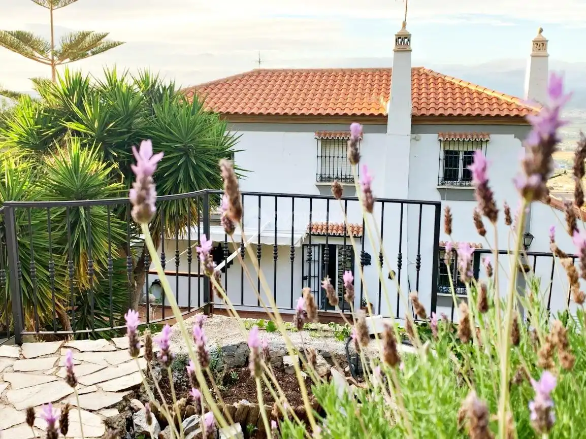 Casa o xalet en venda a Manantiales - Lagar - Cortijo