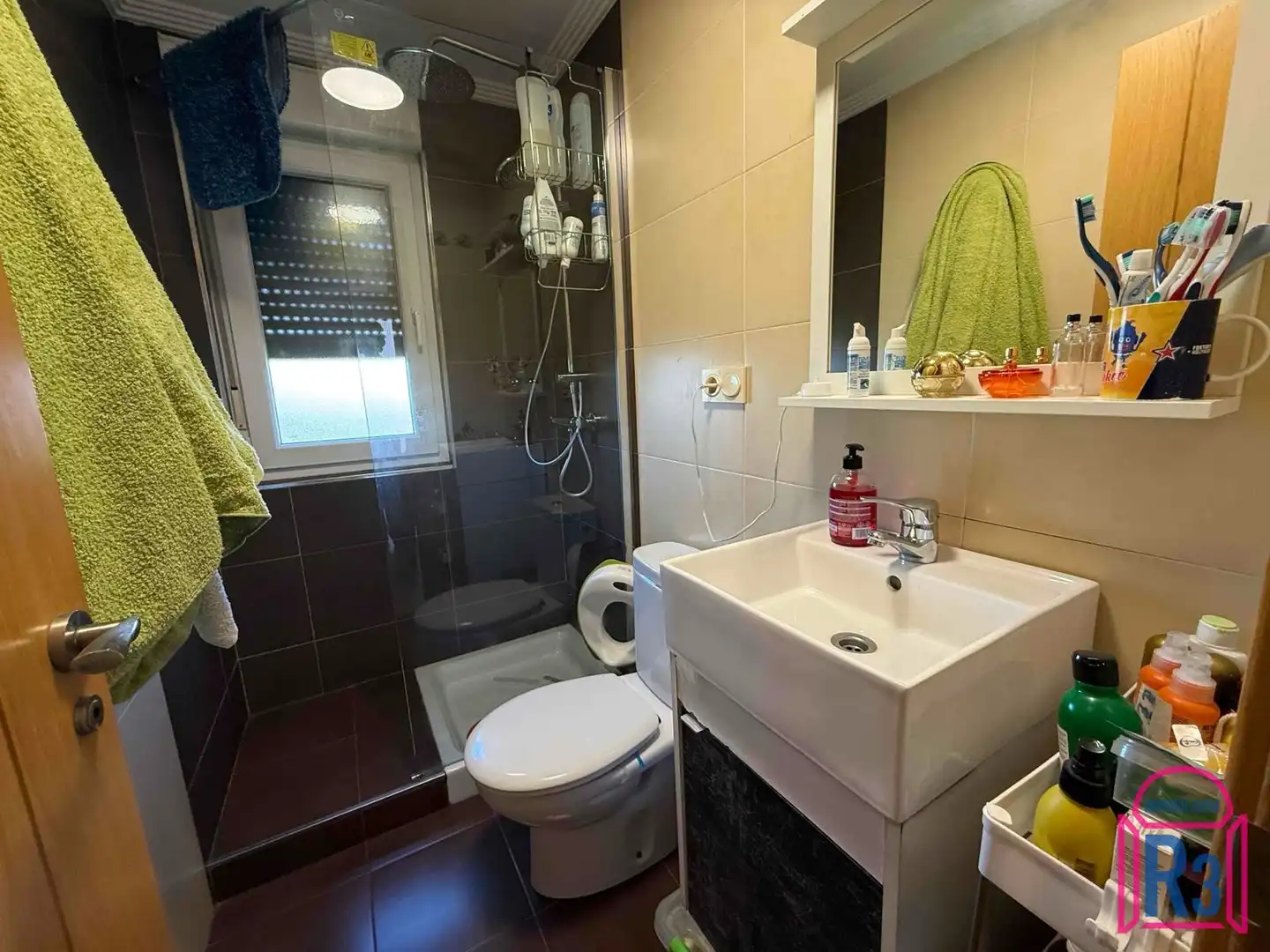 Baño de Casa adosada en venta en Onzonilla con Calefacción