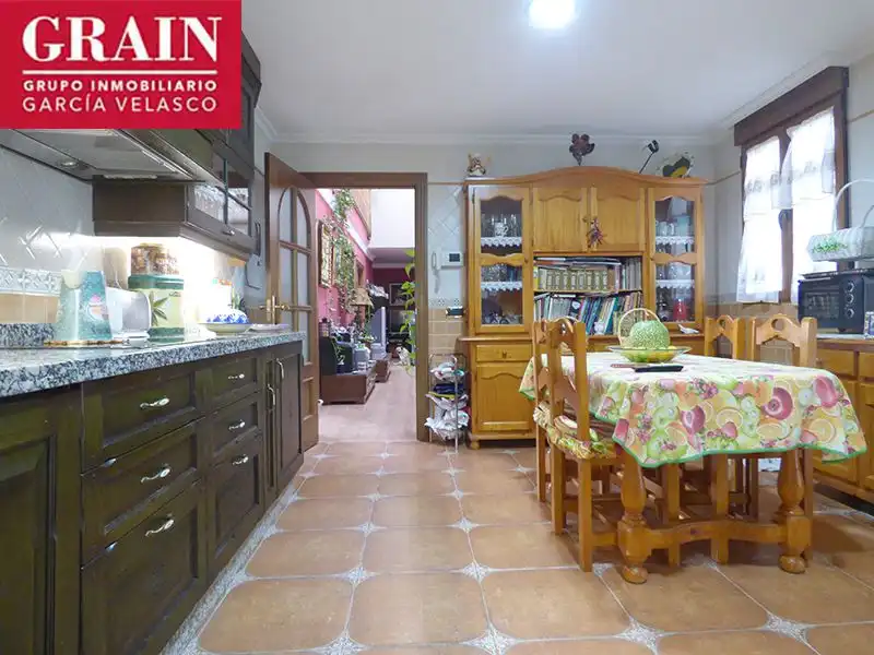 Cocina de Casa o chalet en venta en Albacete con Aire acondicionado, Calefacción y Jardín privado