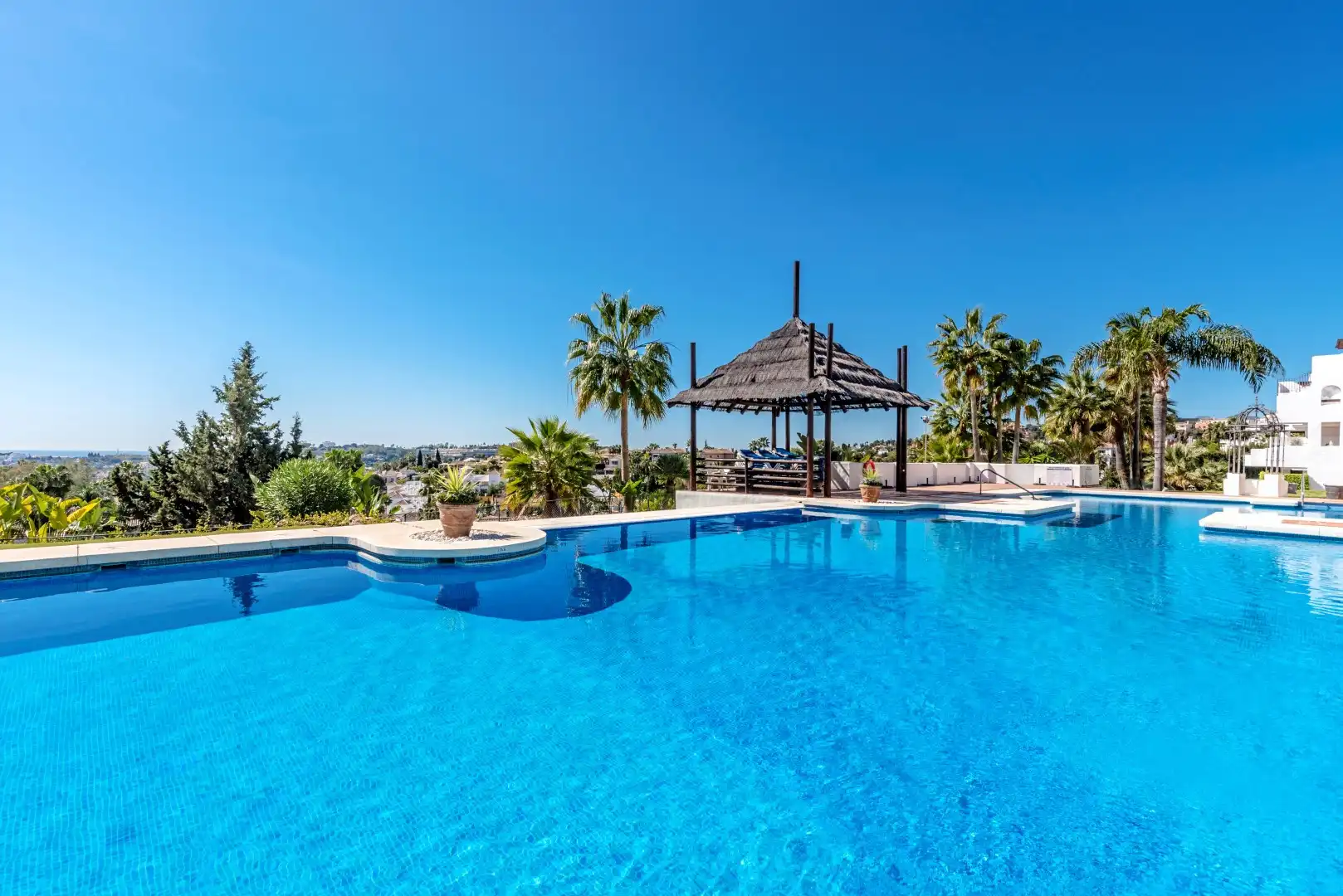 Apartment mit Pool zum Verkauf in Nueva Andalucía, imagen 18