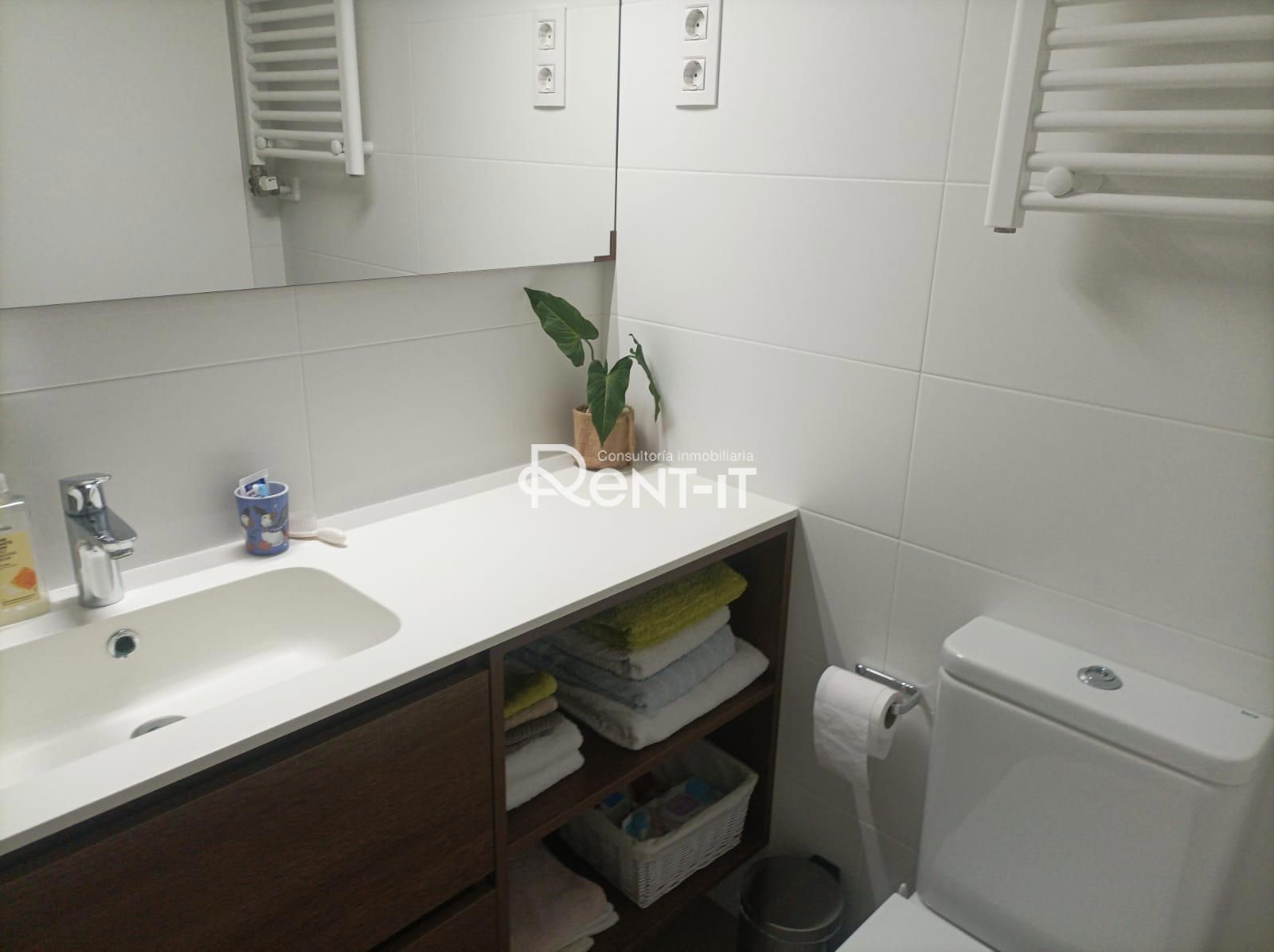 Piso en venta en Tallinaires, Gavà Mar, Gavà