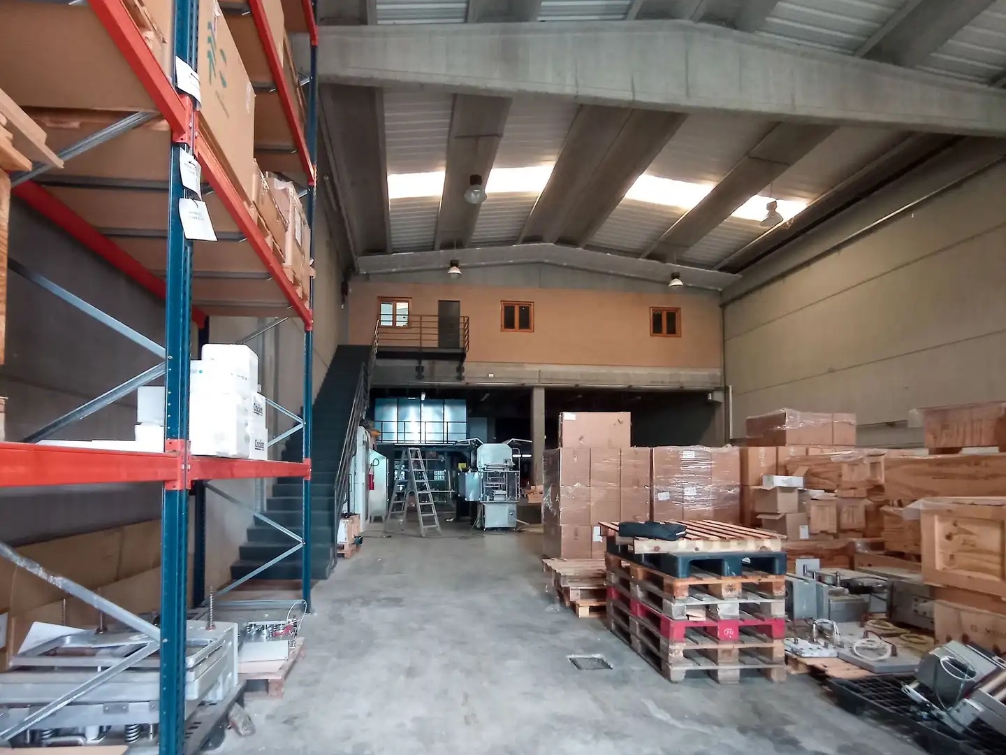 Industrial buildings for sale in Llagostera