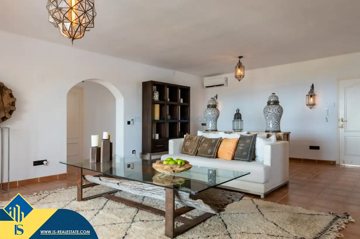 Sala d'estar de Casa o xalet en venda en Santa Eulària des Riu amb Aire condicionat, Calefacció i Jardí privat