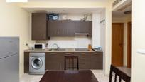 Kitchen of Flat for sale in  Granada Capital