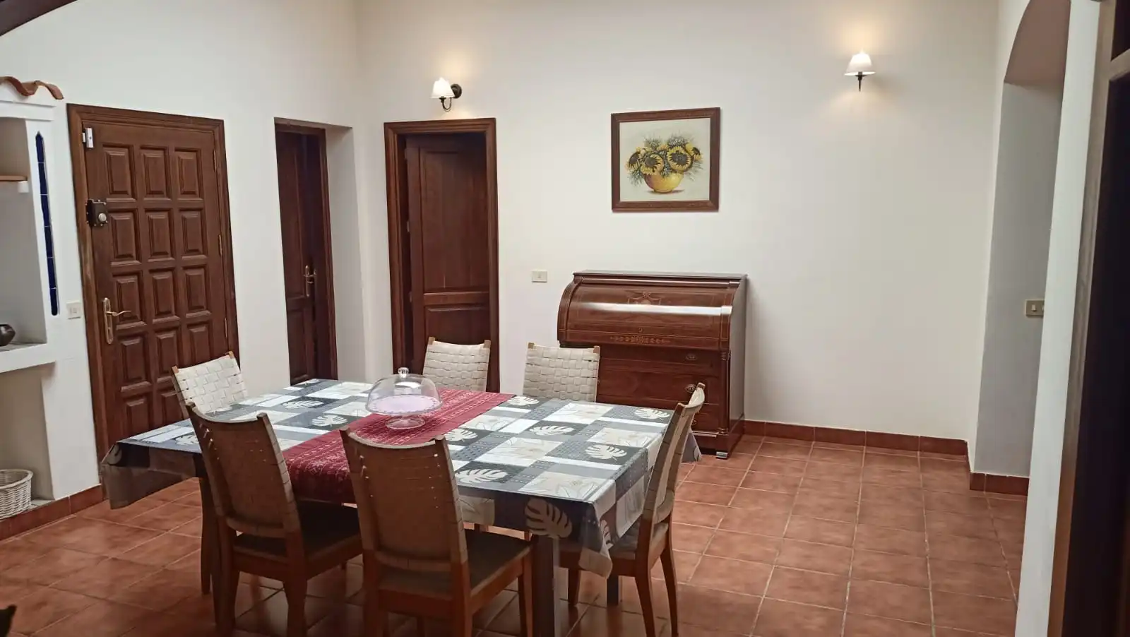 Menjador de Casa o xalet en venda en Las Palmas de Gran Canaria amb Terrassa, Moblat i Forn