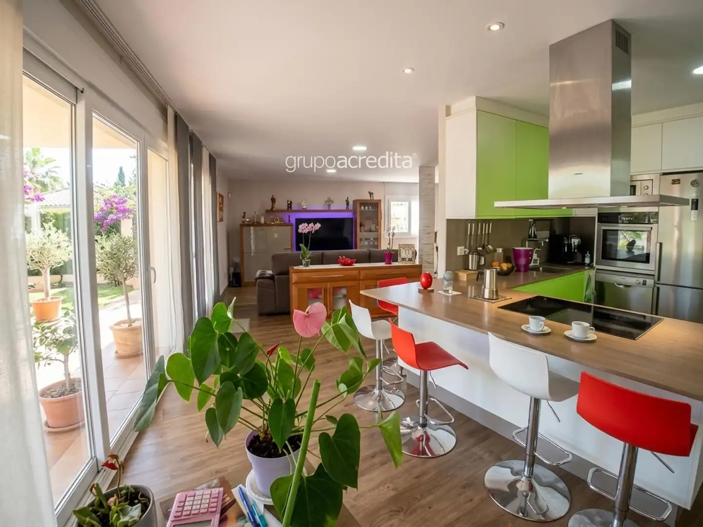 Villa mit Pool zum Verkauf in Castro