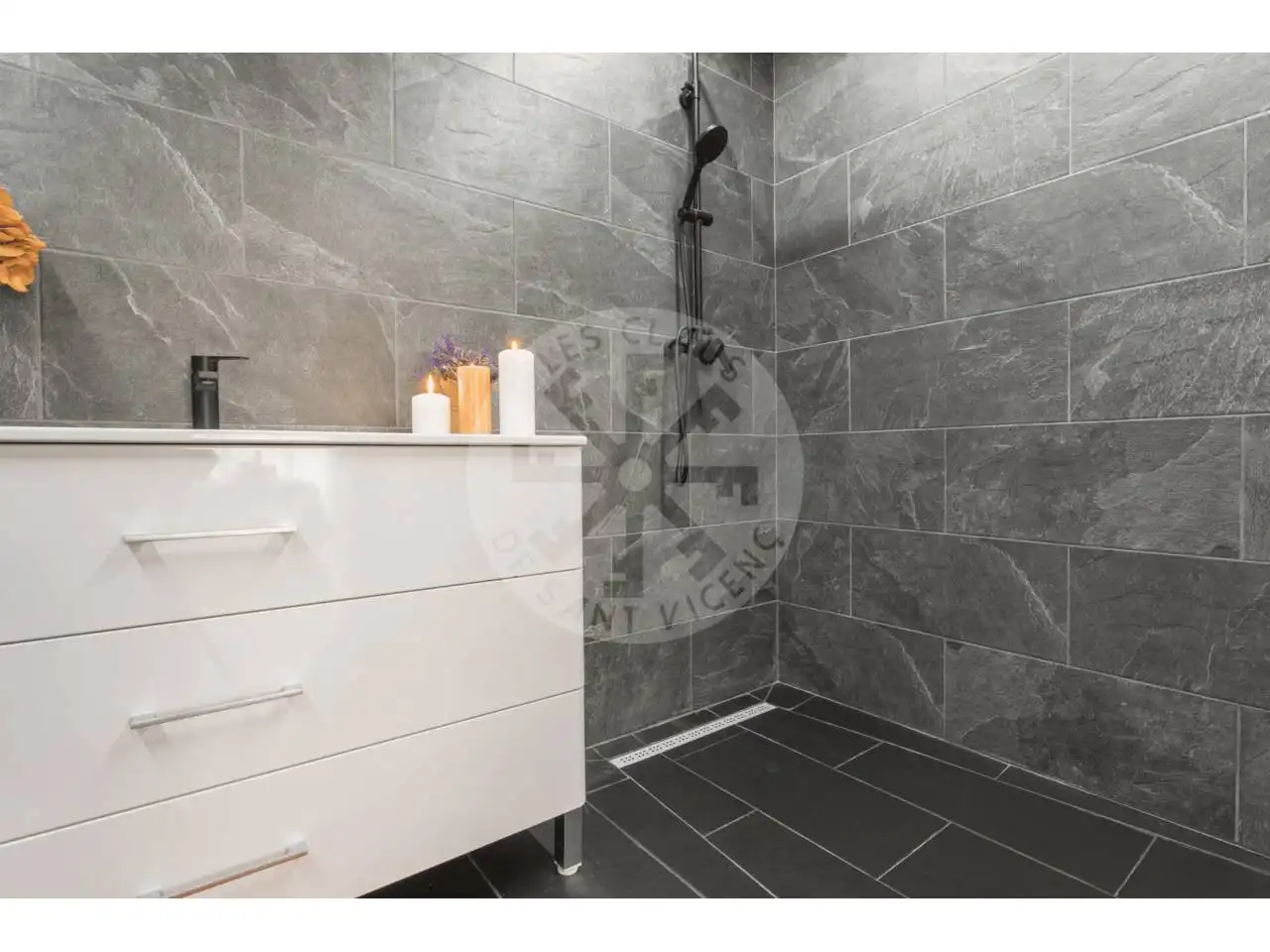 Baño de Casa o chalet en venta en Terrassa con Aire acondicionado, Calefacción y Jardín privado