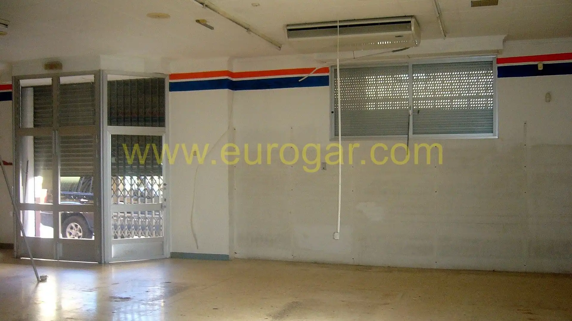 Premises for rent in Chiva  with Air Conditioner