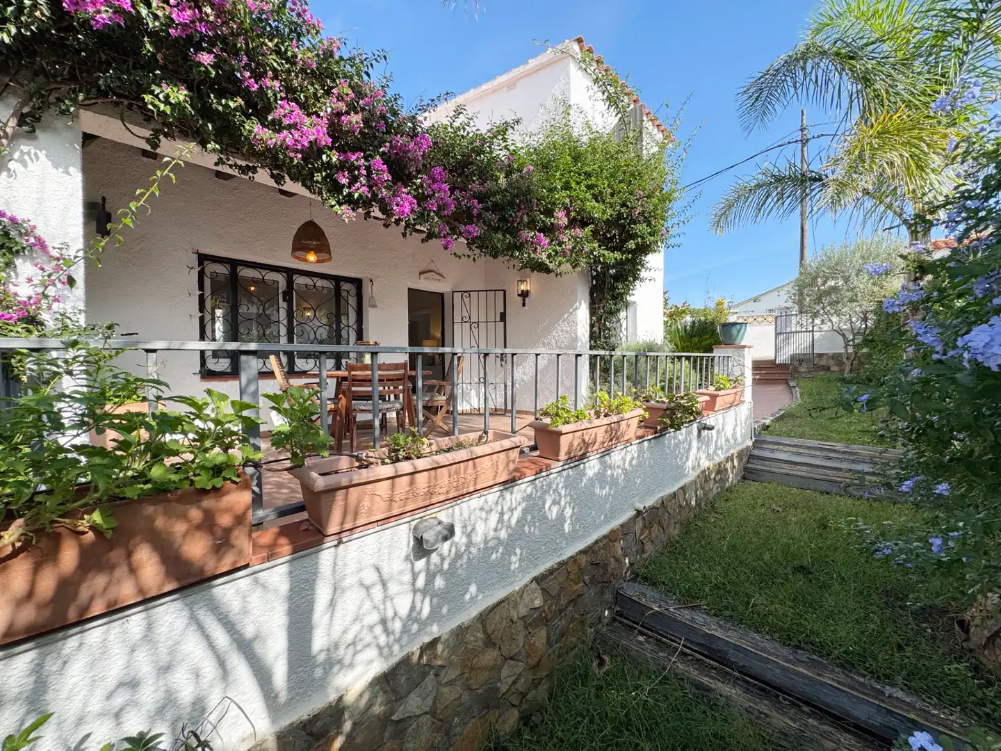 Vista exterior de Casa o chalet en venta en Port - La Cota - Puig Sec