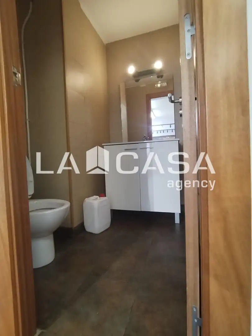 Local comercial en venda a Congost, imagen 13