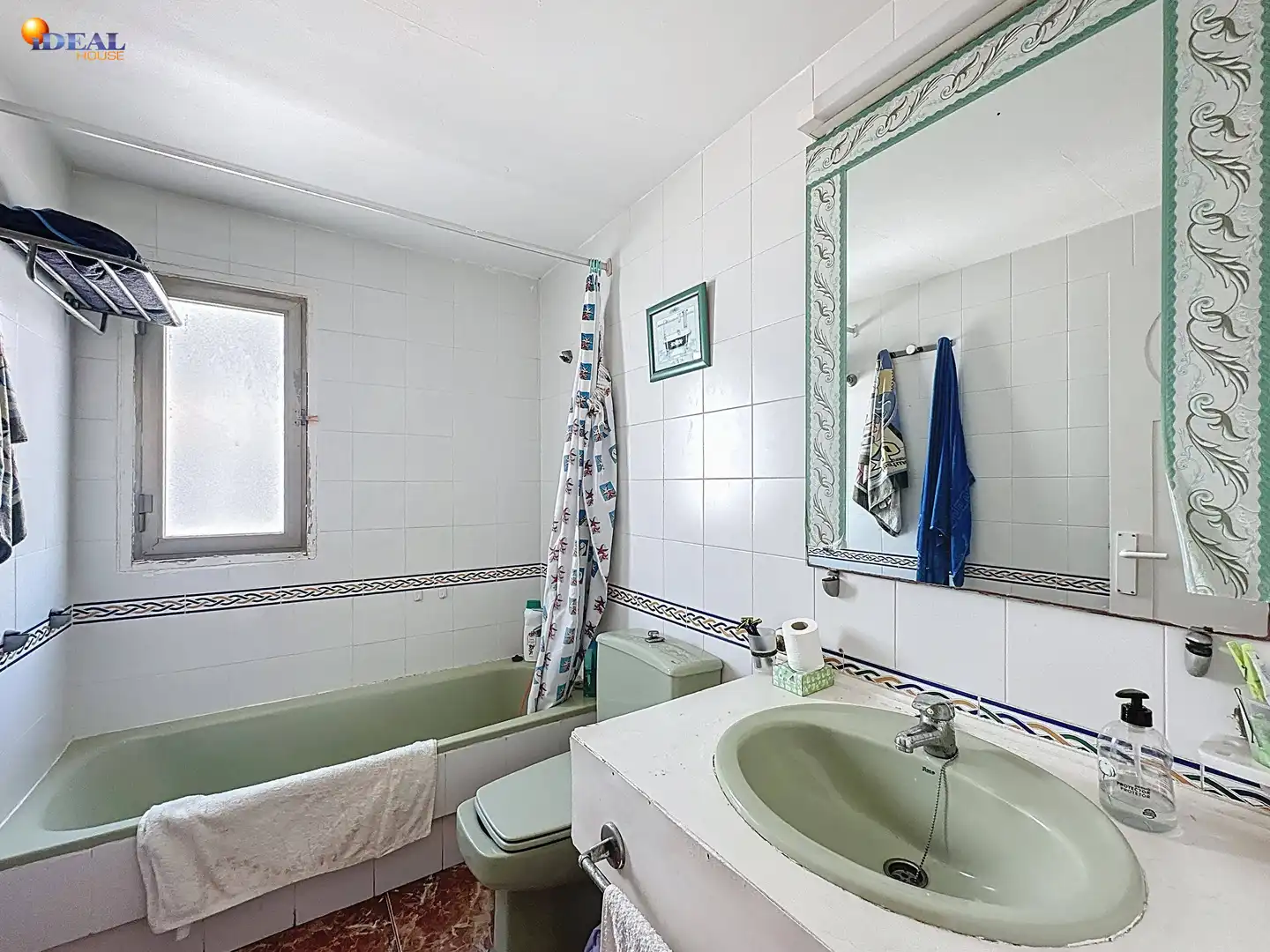 Bathroom of Apartments for sale in Roquetas de Mar  with Private garden and Community pool