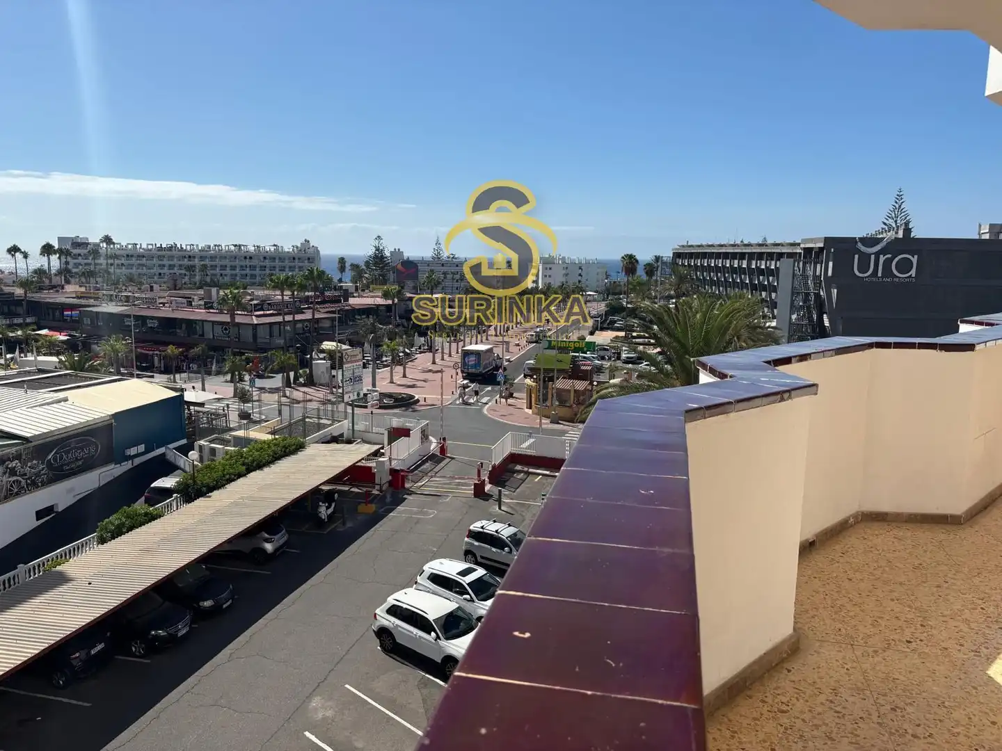 Vista exterior de Apartamento de alquiler en San Bartolomé de Tirajana con Terraza, Piscina y Piscina comunitaria
