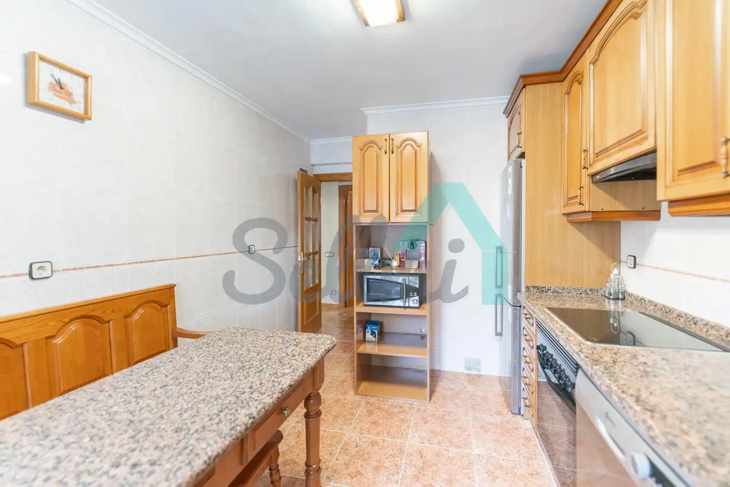Kitchen of Flat for rent in Oviedo   with Heating, Parquet flooring and Storage room