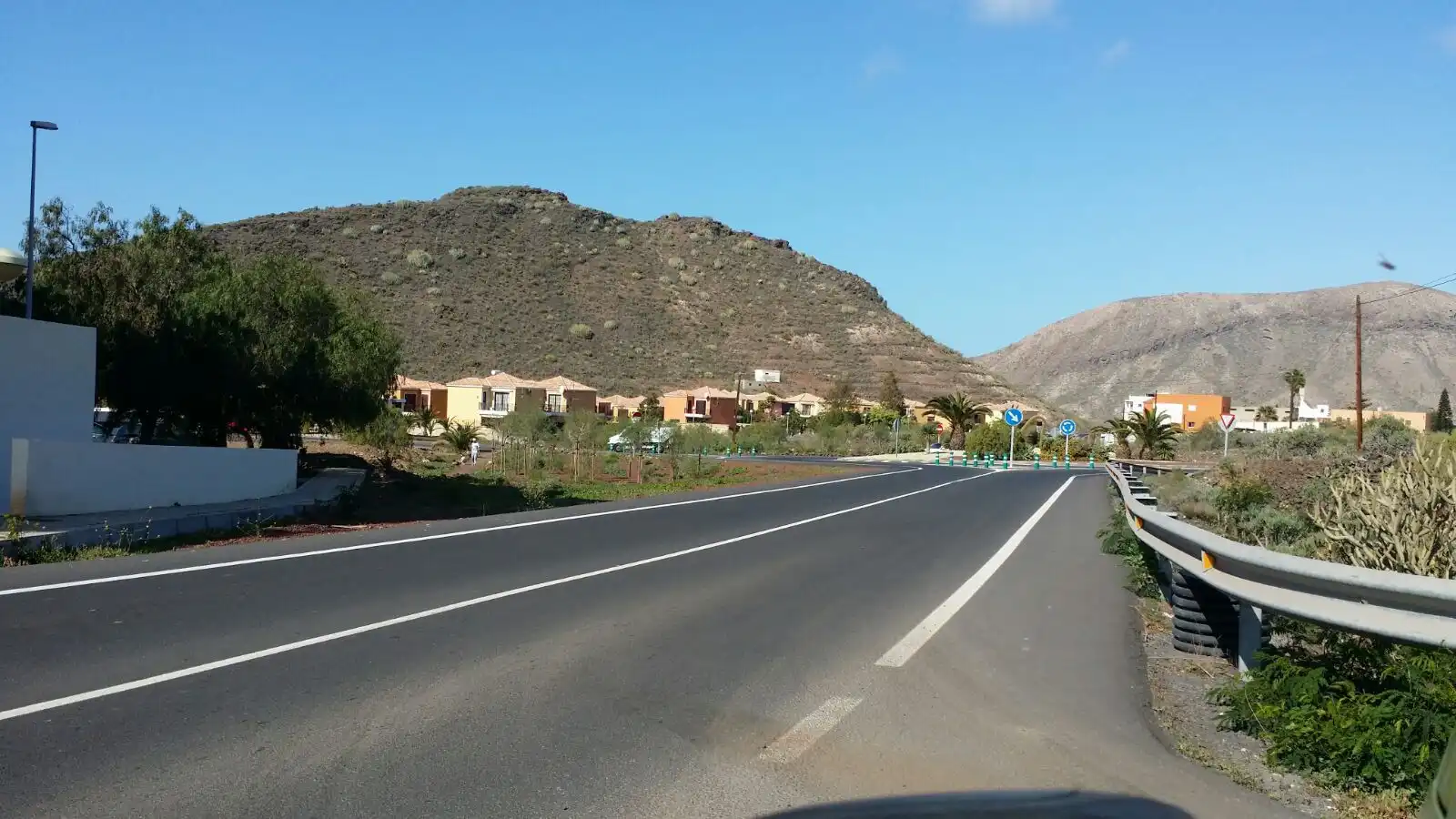 Vista exterior de Piso en venta en Arona con Trastero