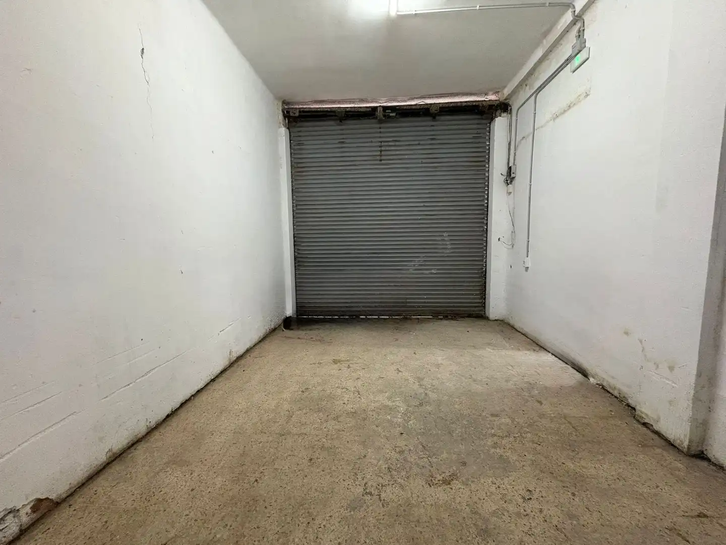 Parking de Local en venta en Badalona