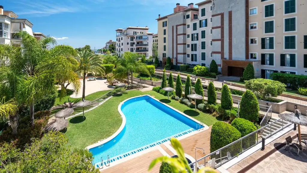 Swimming pool of Apartments for sale in  Palma de Mallorca  with Air Conditioner, Heating and Terrace
