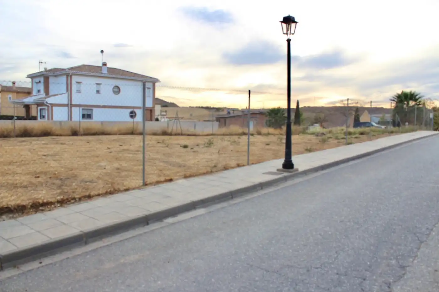 Lands and plots for sale in Urbanizaciones
