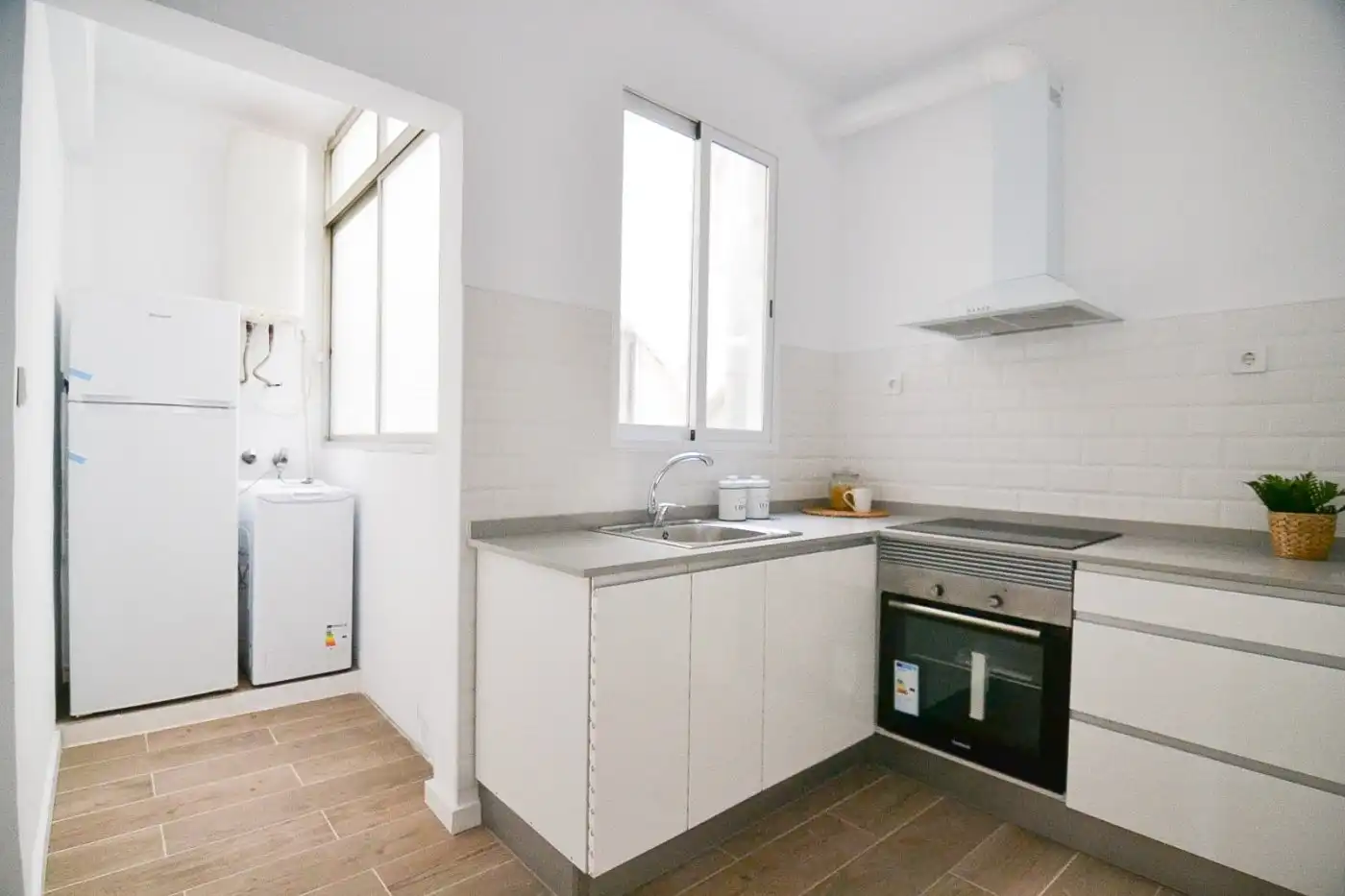 Piso con terraza en venta en Avenida Raval 109, imagen 10