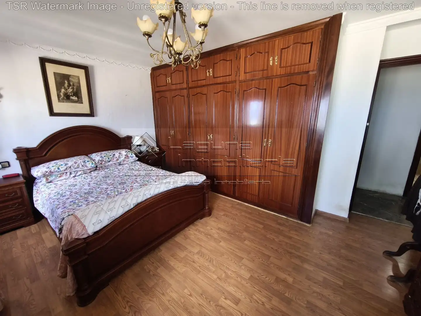 Habitación de Piso en venta en Cádiz con Aire acondicionado, Terraza y Piscina comunitaria