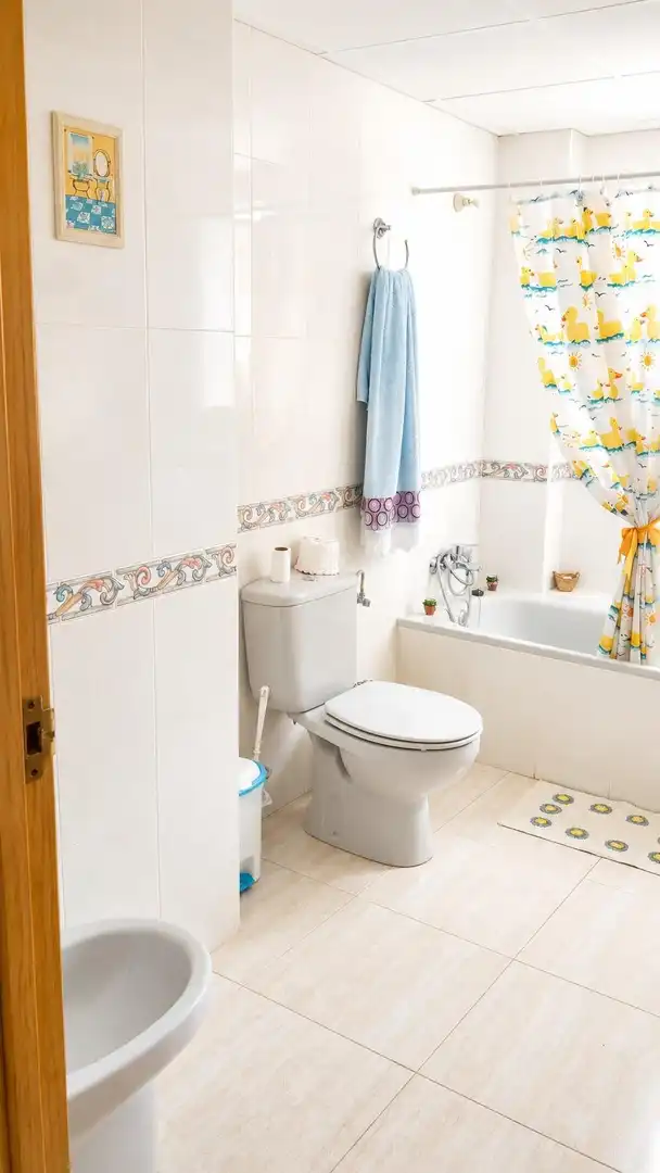 Baño de Casa o chalet en venta en Murcia con Aire acondicionado, Calefacción y Jardín privado