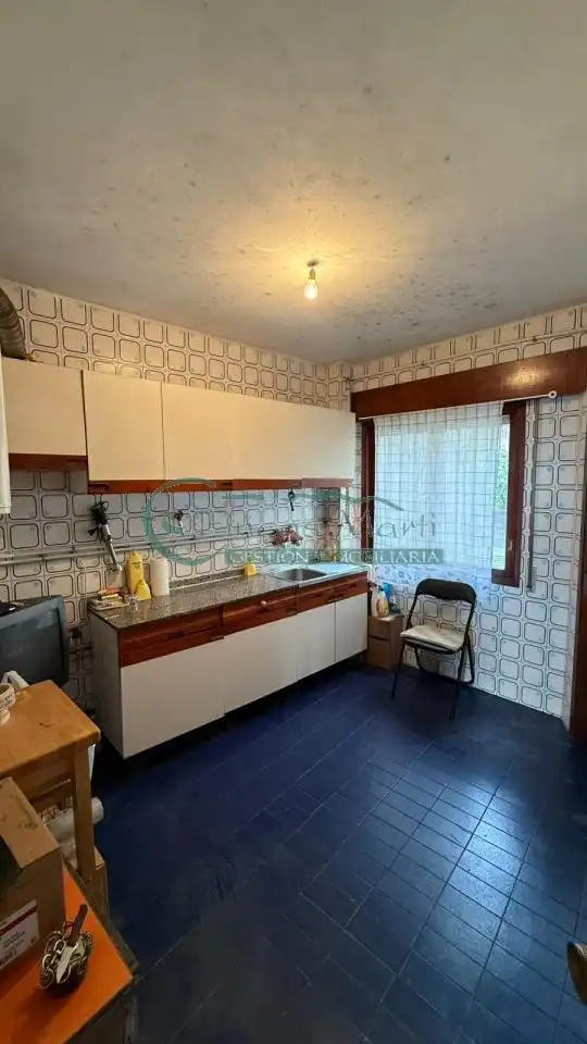 Kitchen of Flat for sale in Vigo   with Storage room