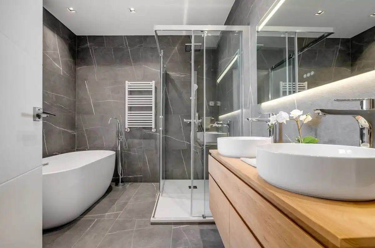 Baño de Piso de alquiler en Madrid con Aire acondicionado, Calefacción y Terraza