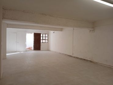 Local comercial en alquiler en Centre
