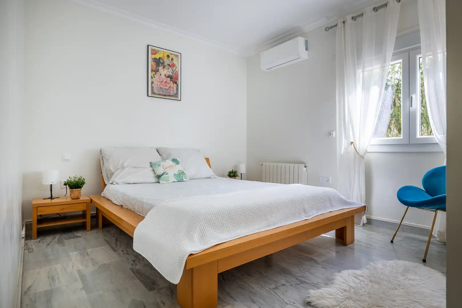 Bedroom of Houses for sale in Espartinas  with Air Conditioner, Heating and Swimming Pool