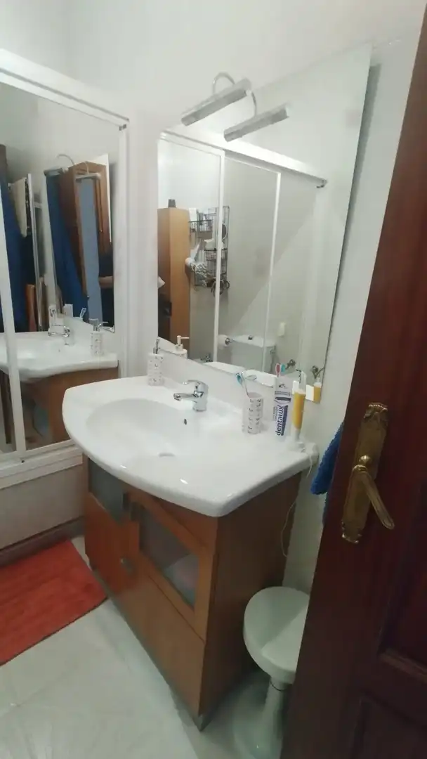 Baño de Casa o chalet en venta en La Puebla de Almoradiel con Calefacción, Terraza y Trastero