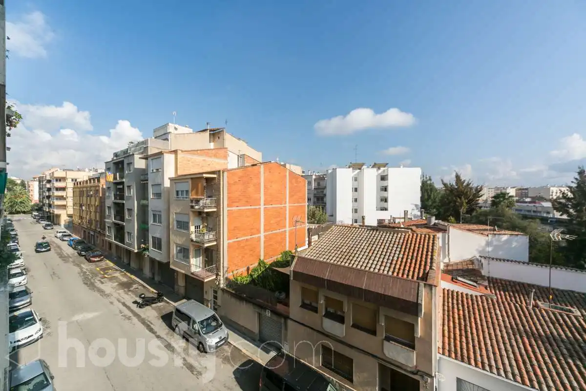 Außenansicht von Wohnung zum Verkauf in Vilafranca del Penedès mit Klimaanlage, Heizung und Terrasse