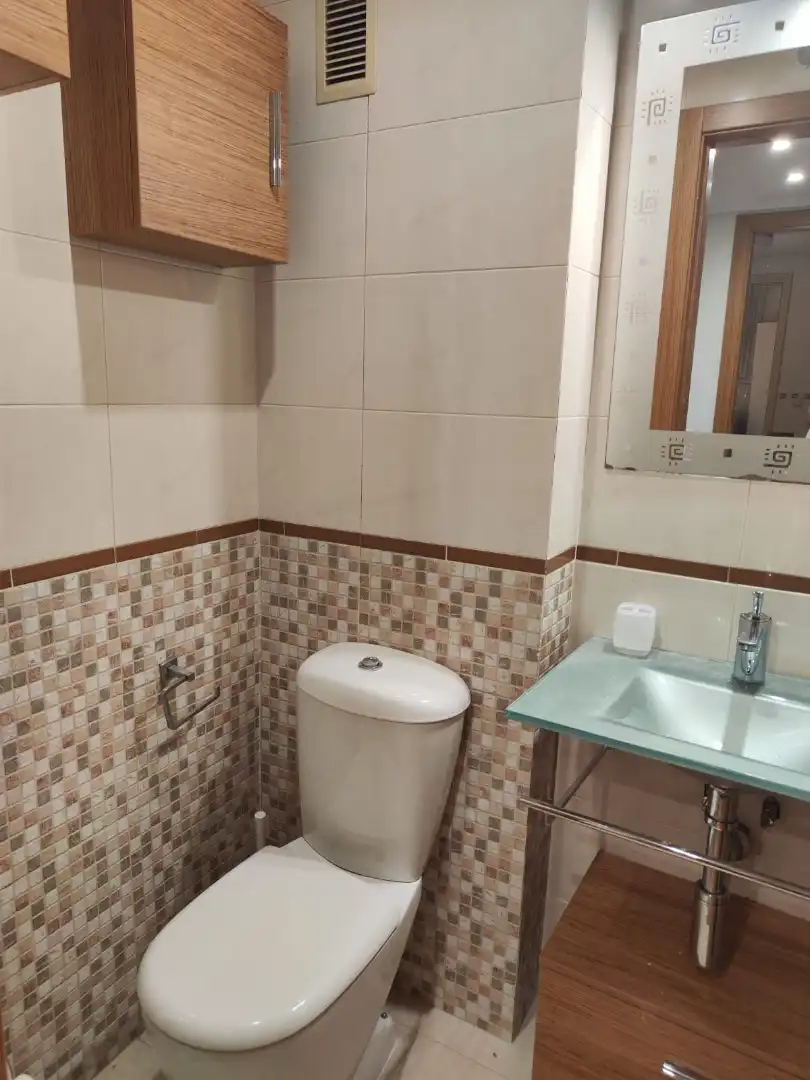 Flat with terrace to rent in Glorieta de las Amazonas, imagen 4