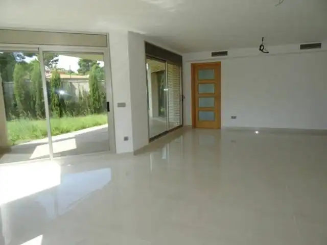 Villa con piscina in vendita a Pla de Maset - Cap de Salou, imagen 5