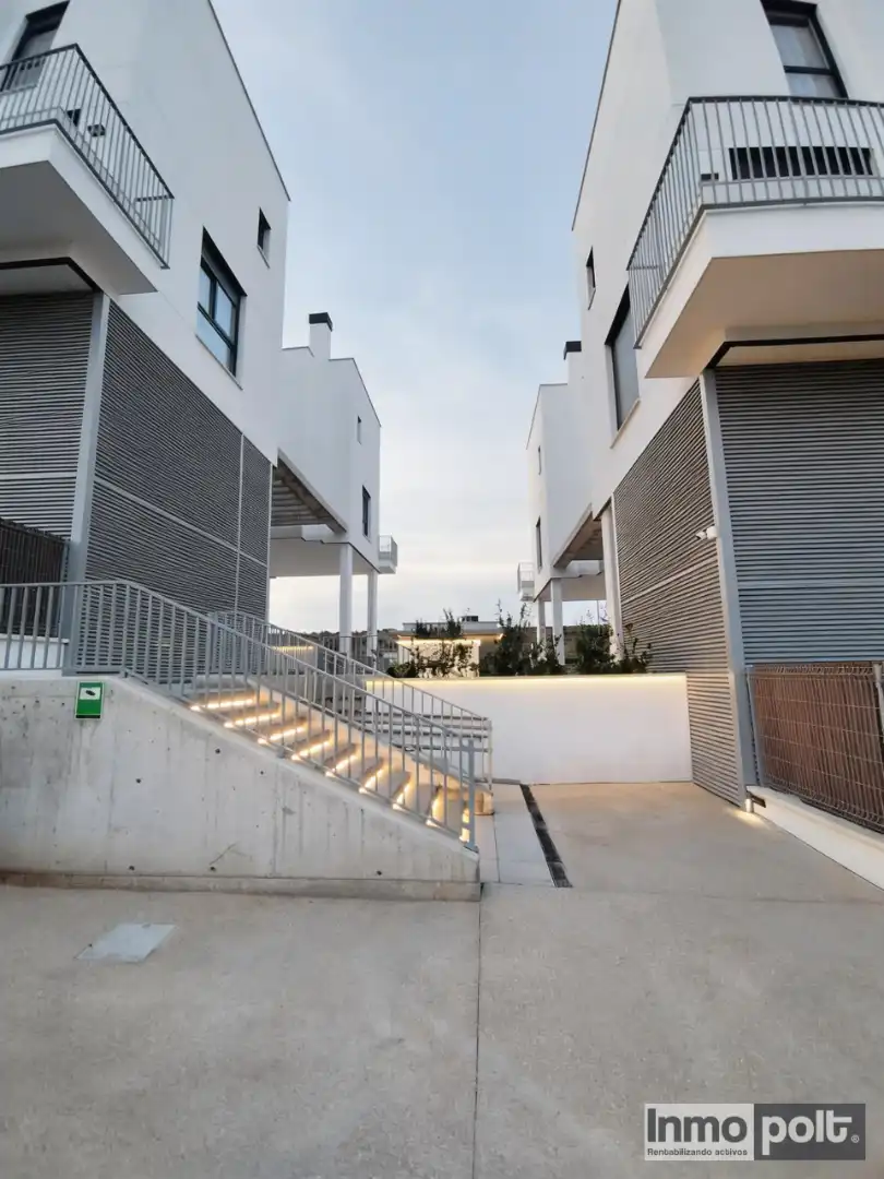 Vista exterior de Apartamento de alquiler en Murcia con Aire acondicionado, Calefacción y Terraza